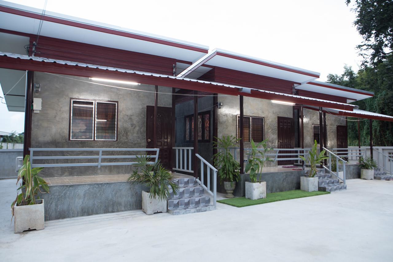 ฺbaan Tonglong Homestay ハンドン エクステリア 写真