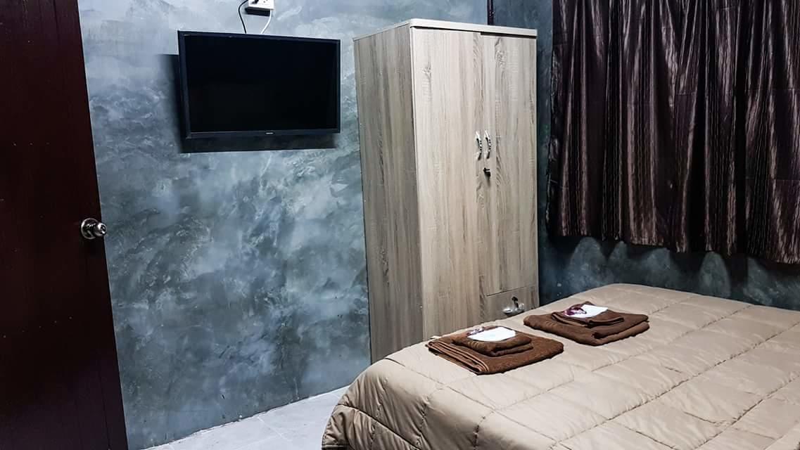 ฺbaan Tonglong Homestay ハンドン エクステリア 写真