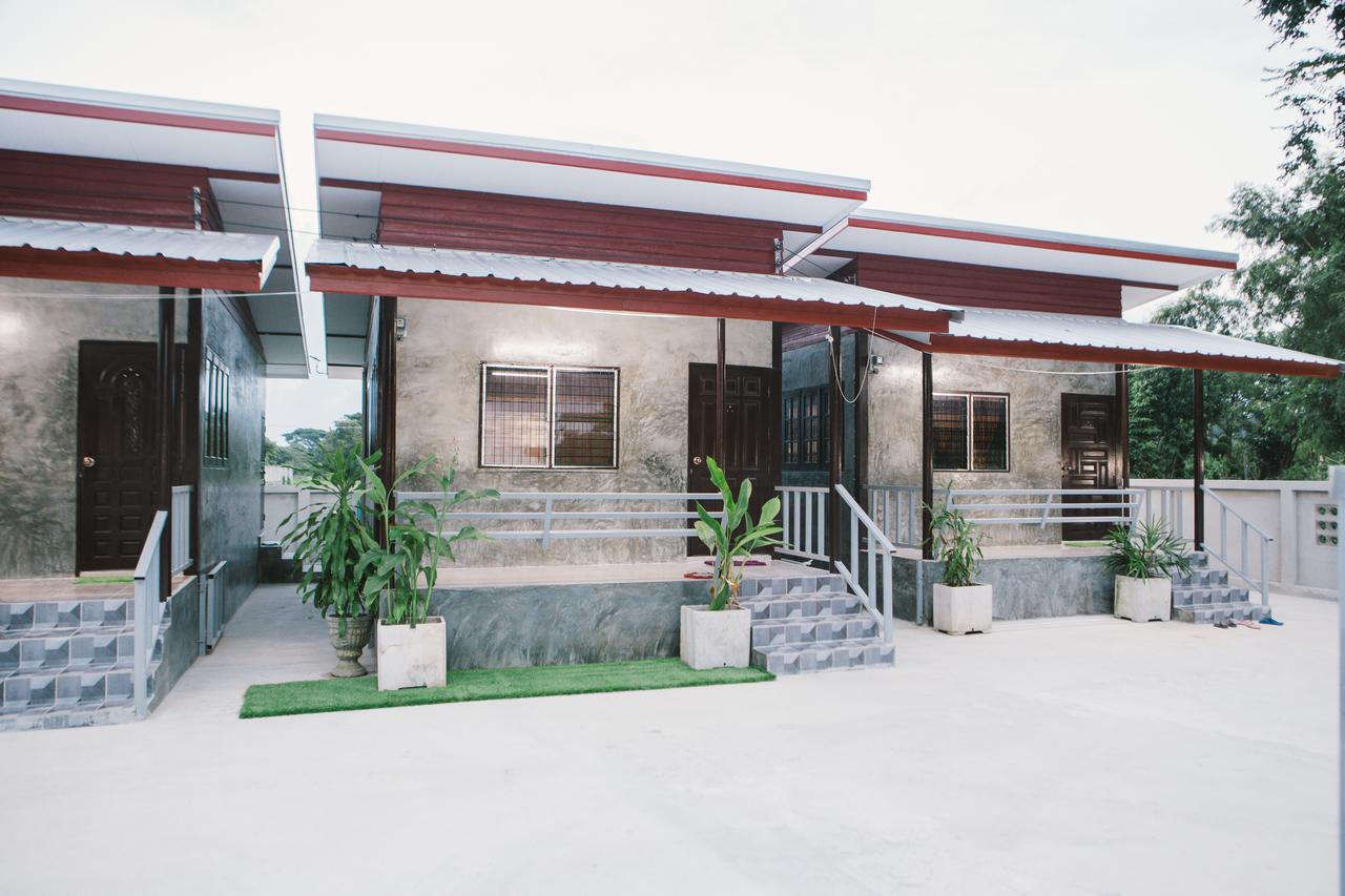 ฺbaan Tonglong Homestay ハンドン エクステリア 写真